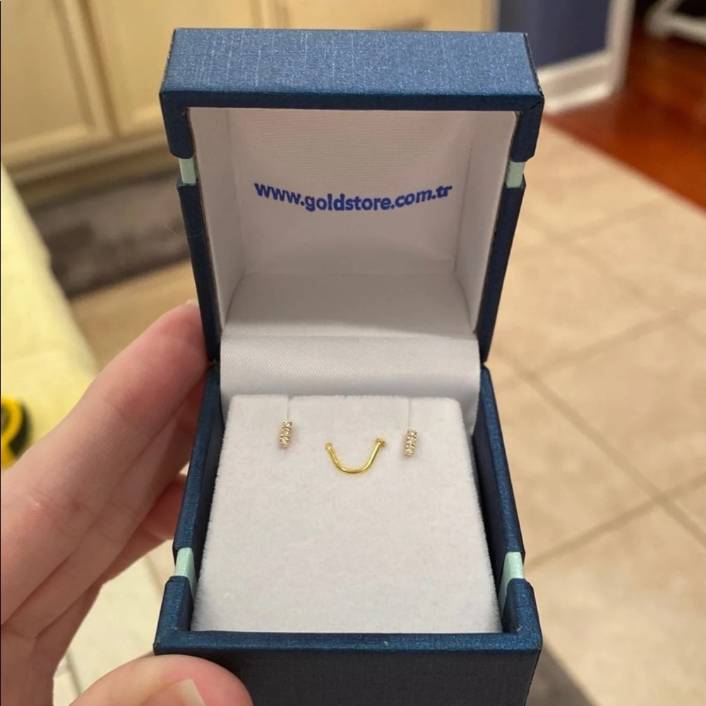 Diamond bar earrings 14k gold